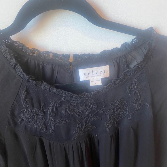 Velvet by Graham & Spencer Black Blouse - Picture 2 of 7